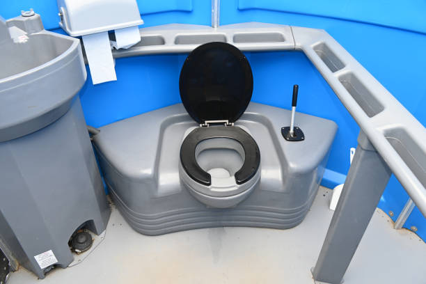 Best Portable Restroom Maintenance and Cleaning  in Buna, TX